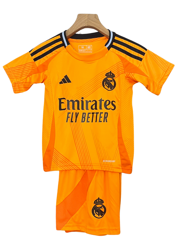 Conjunto Niños Real Madrid 24/25 – Segunda Equipación