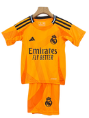 Conjunto Niños Real Madrid 24/25 – Segunda Equipación