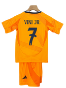 Conjunto Niños Real Madrid 24/25 – Segunda Equipación - 7 Vini JR.