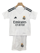 Conjunto Niños Real Madrid 24/25 – Primera Equipación - 11 Rodrygo