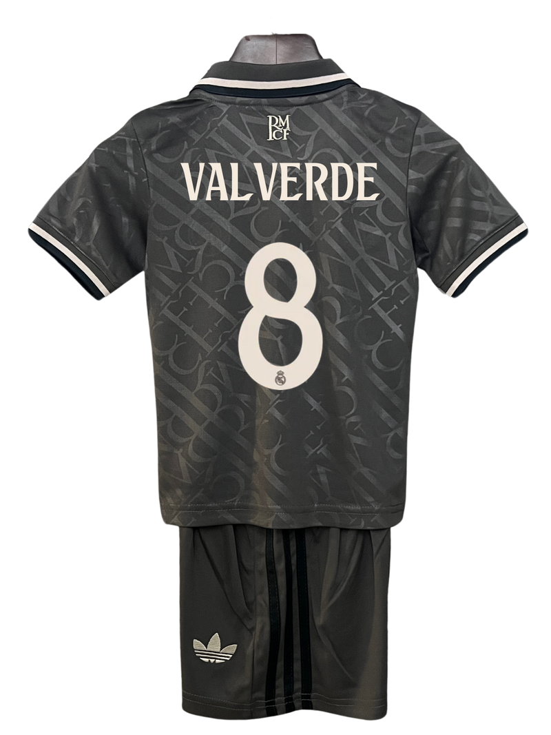 Conjunto Niños Real Madrid 24/25 – Tercera Equipación - 8 Valverde