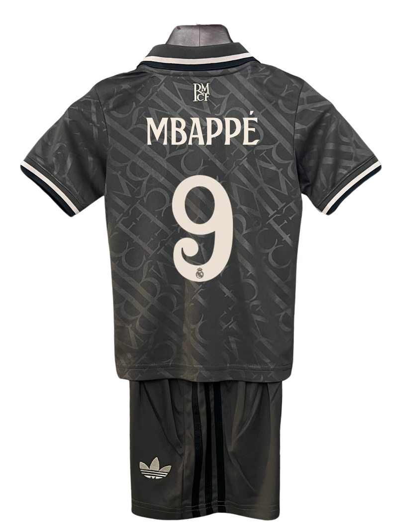 Conjunto Niños Real Madrid 24/25 – Tercera Equipación - 9 Mbappé