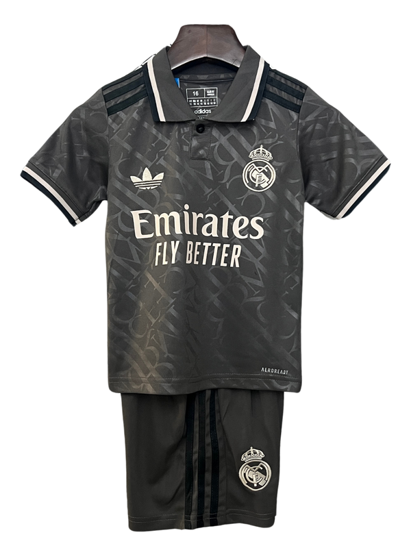 Conjunto Niños Real Madrid 24/25 – Tercera Equipación