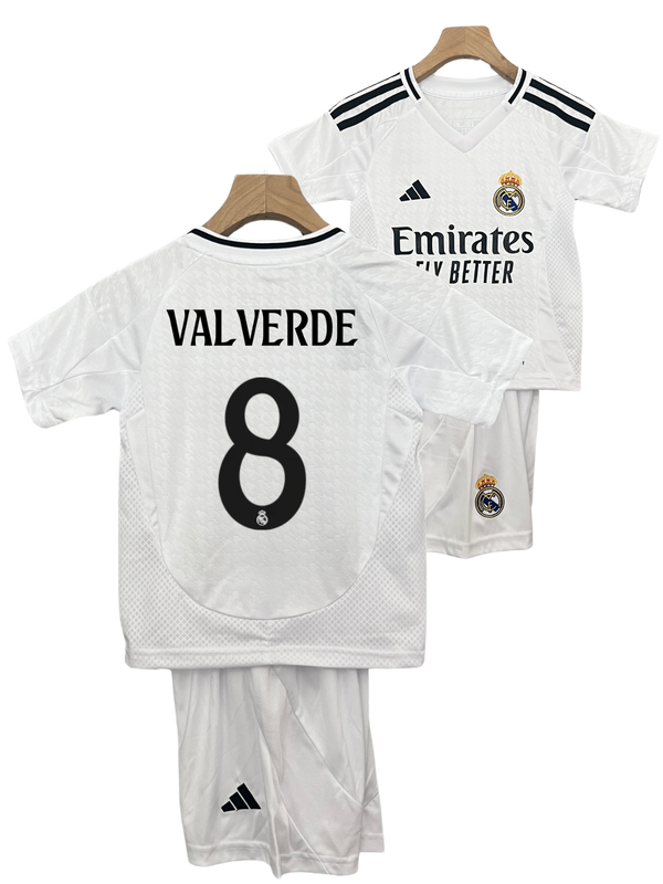 Conjunto Niños Real Madrid 24/25 – Primera Equipación - 8 Valverde
