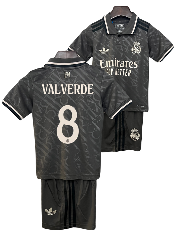 Conjunto Niños Real Madrid 24/25 – Tercera Equipación - 8 Valverde