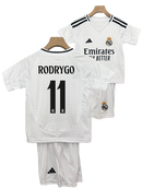 Conjunto Niños Real Madrid 24/25 – Primera Equipación - 11 Rodrygo